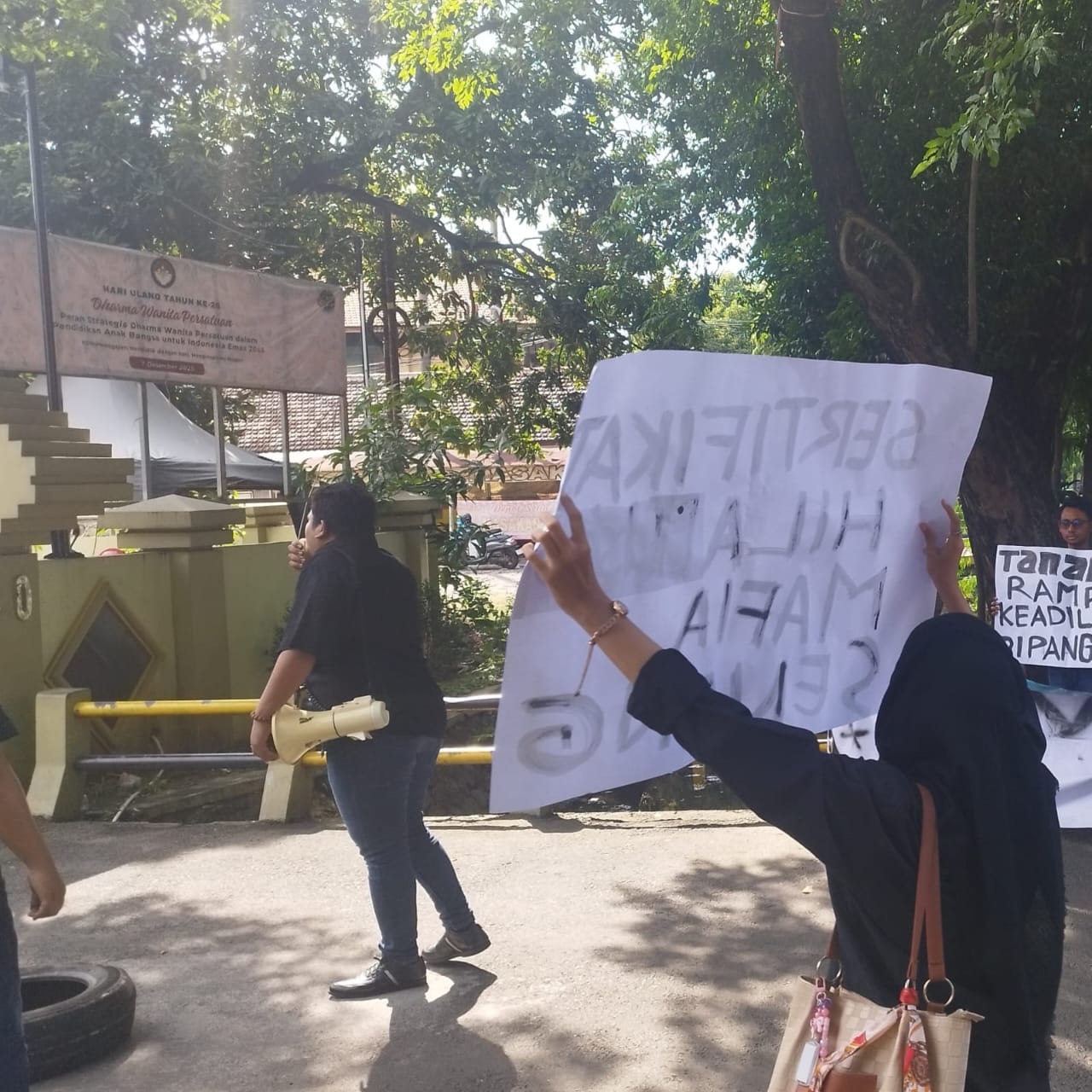 Panas! BADKO HMI Jatim Geruduk Kanwil ATR/BPN, Bongkar Pungutan Liar dan Mafia Tanah