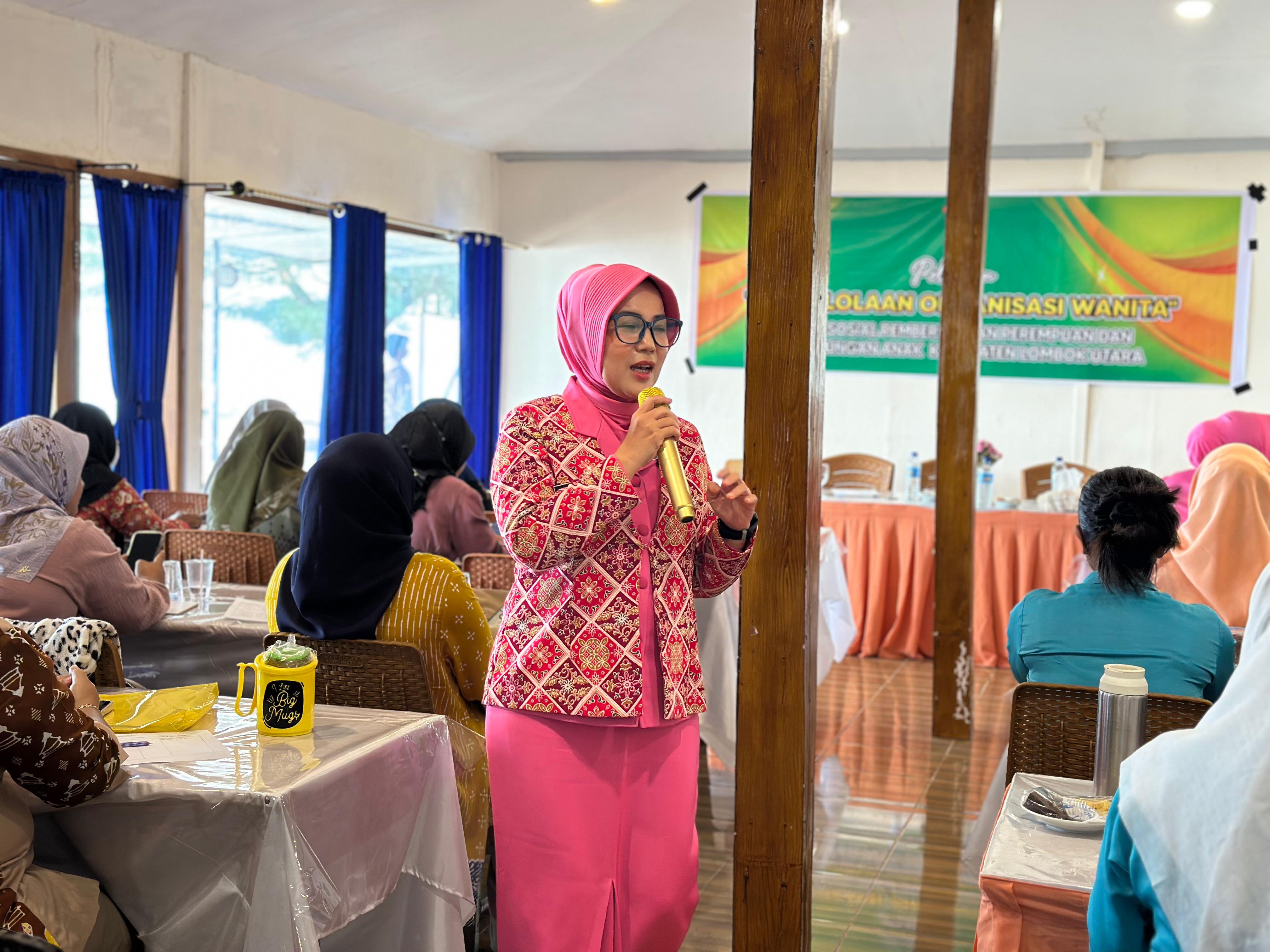 Dorong Perempuan Berdaya, Ketua Bhayangkari Lombok Utara Tekankan Manajemen dan Kepemimpinan Diri
