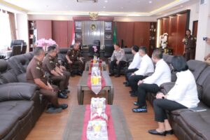 Perkuat Koordinasi, Kapolda NTB Silaturahmi ke Kantor Kejati